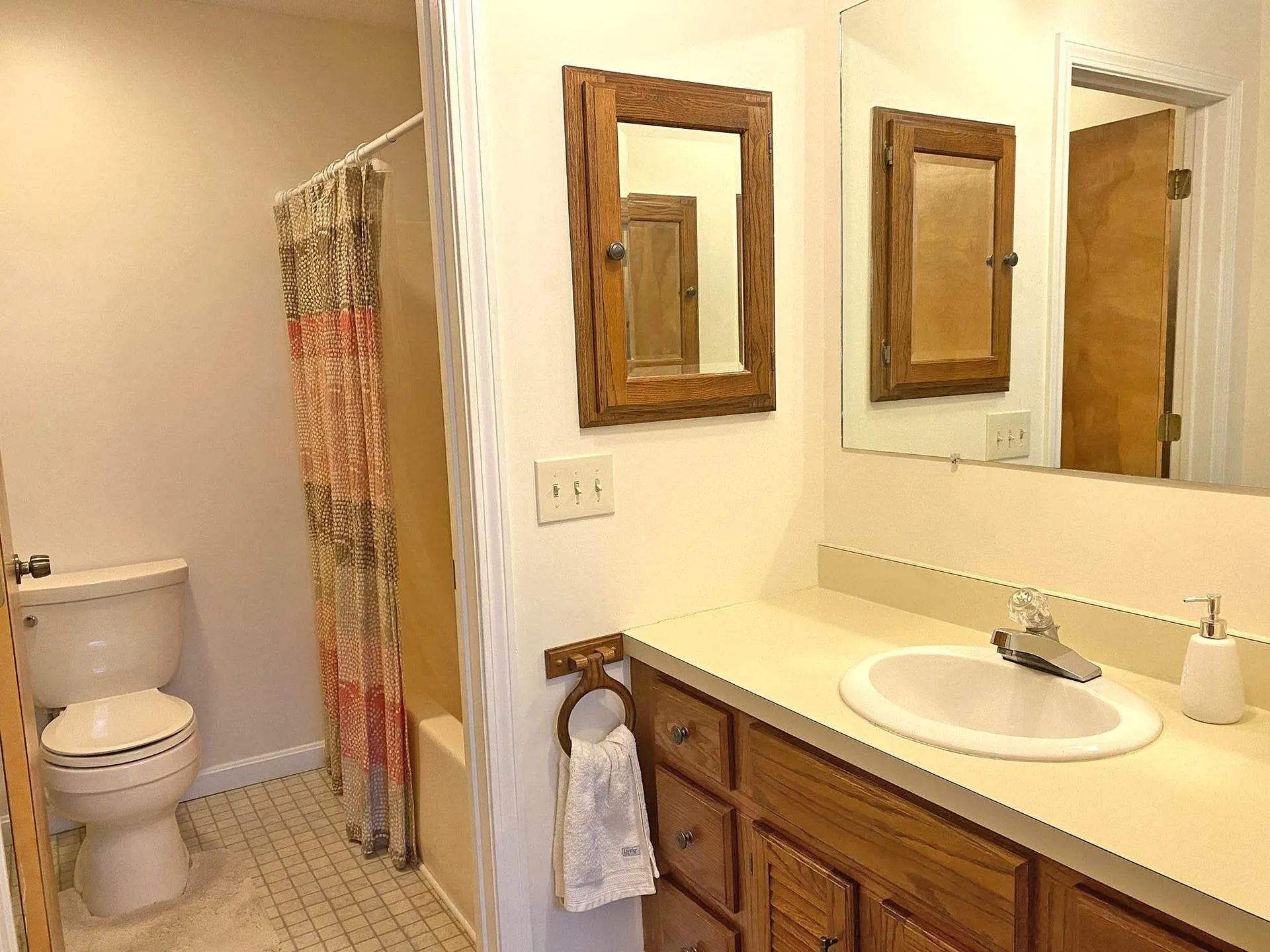 15 Robin Way Brattleboro VT 05301