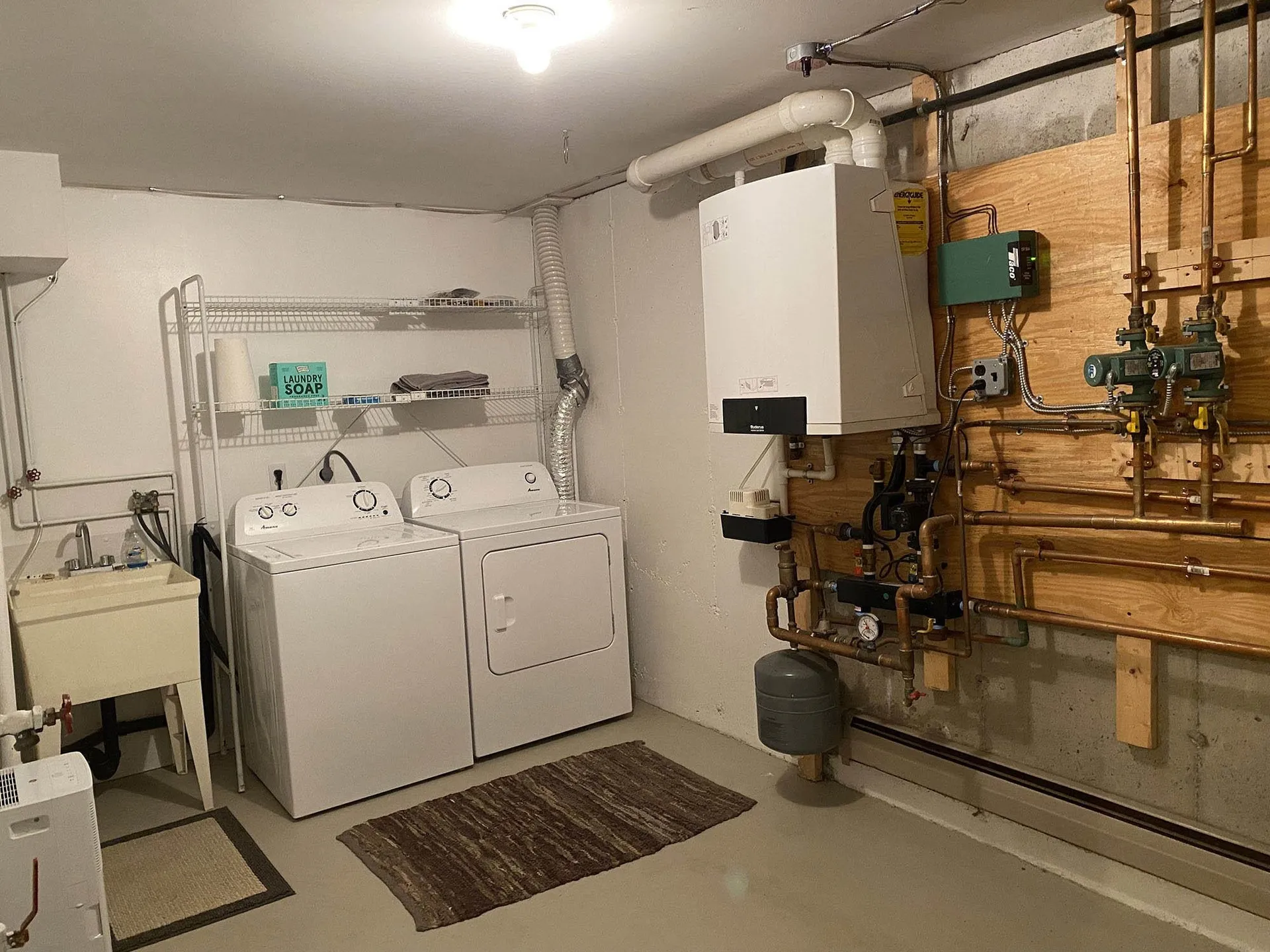 15 Robin Way Brattleboro VT 05301