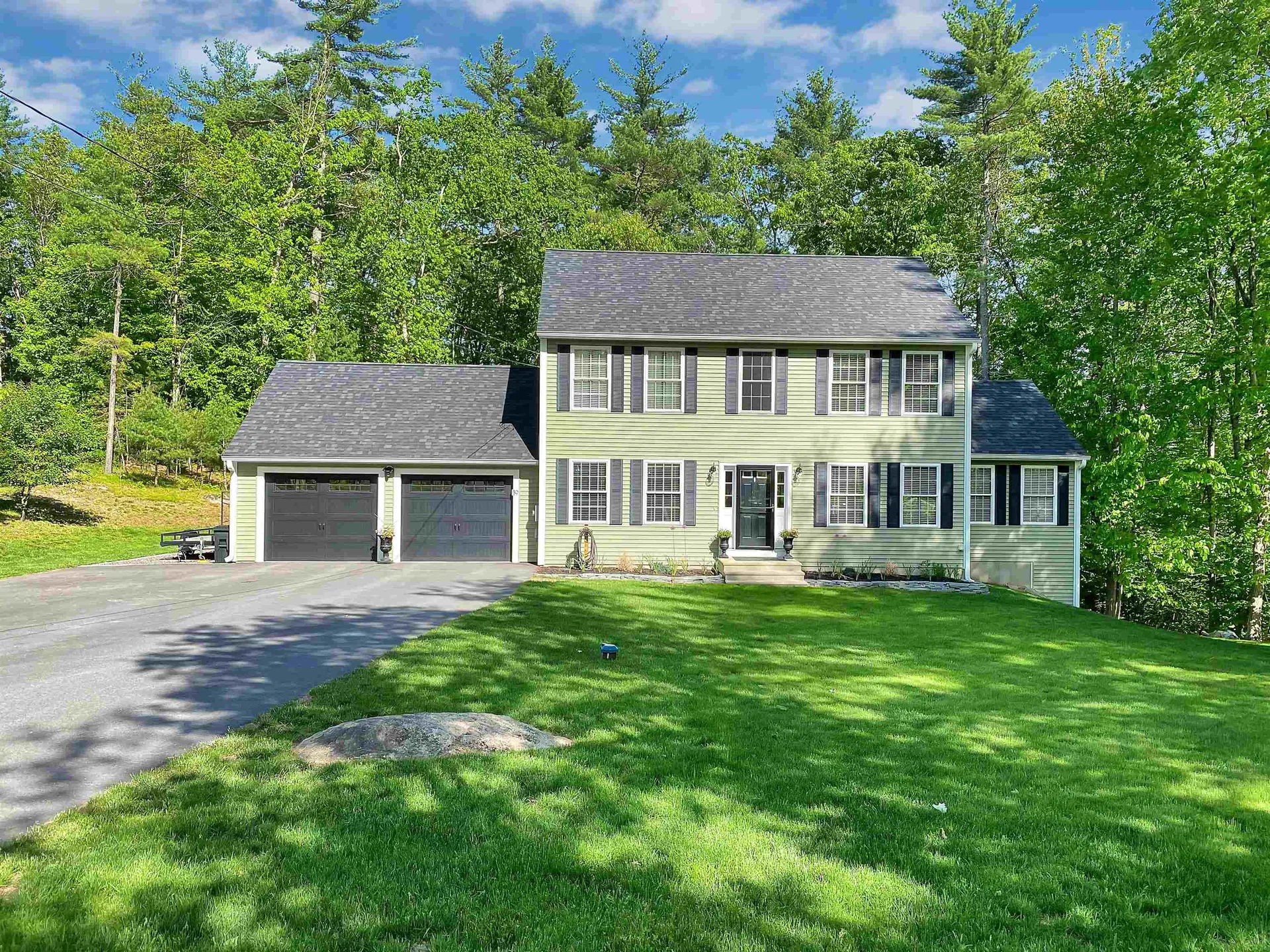 19 Ames Road Brookline NH 03033