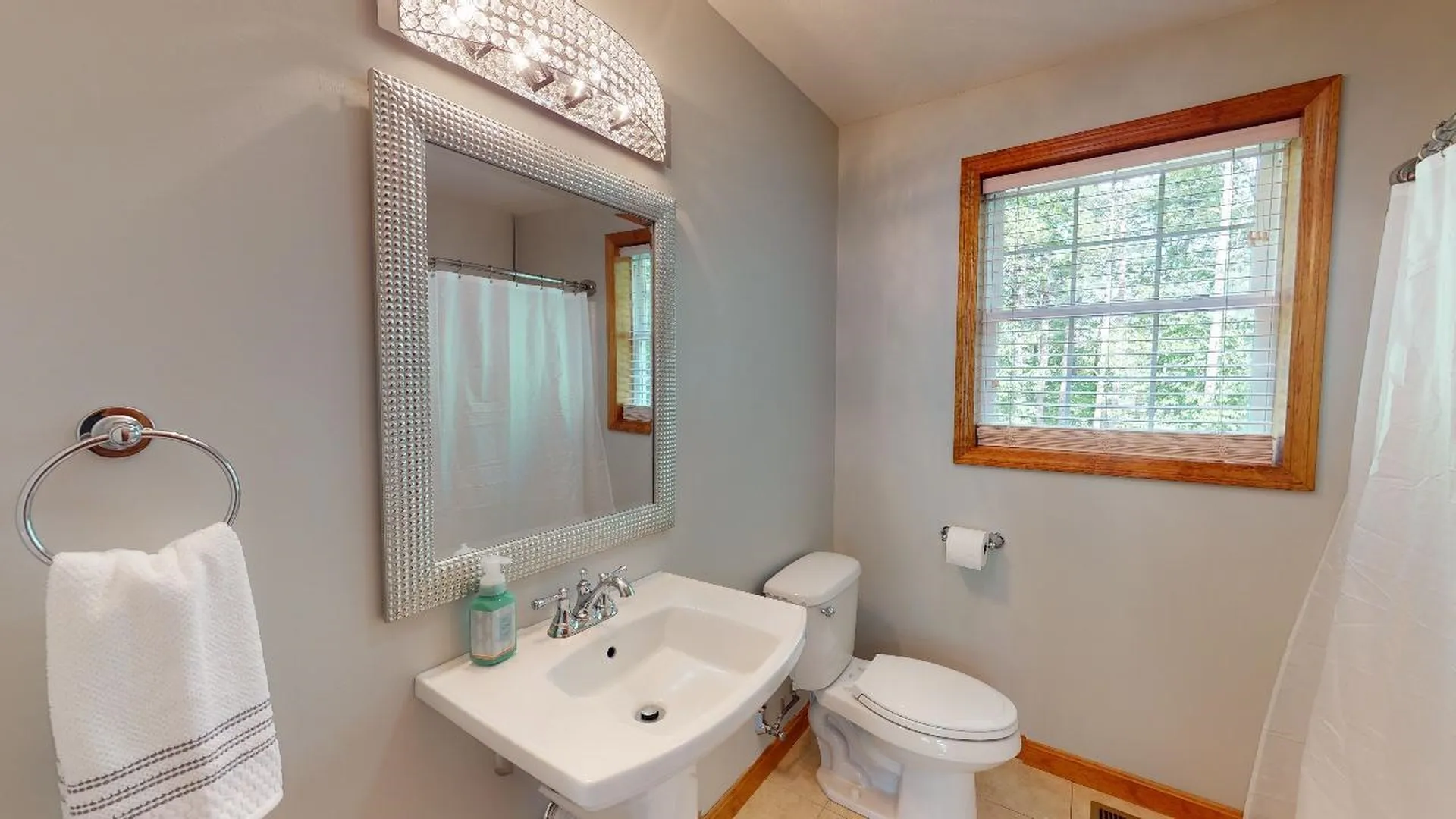 19 Ames Road Brookline NH 03033