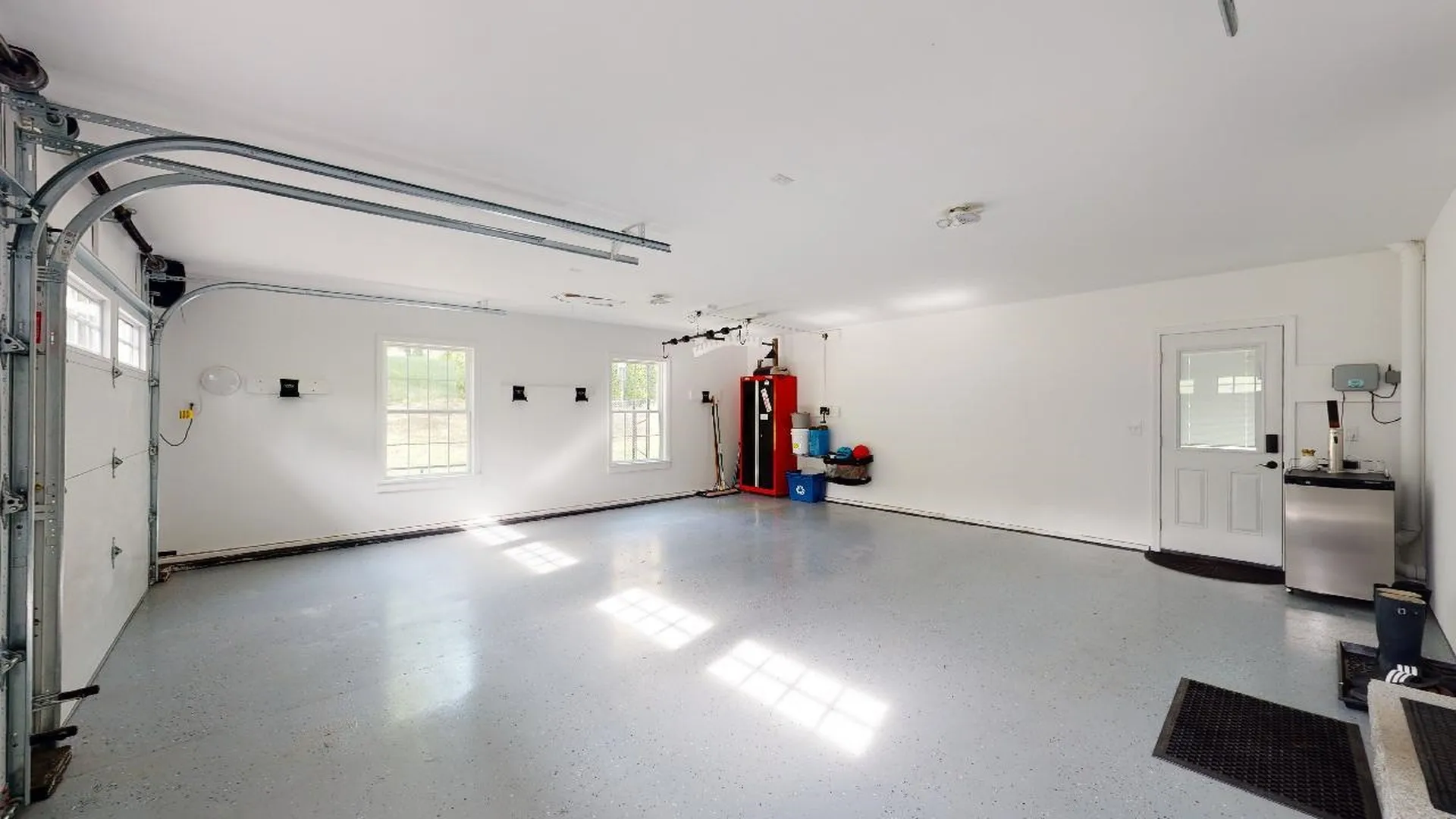 19 Ames Road Brookline NH 03033