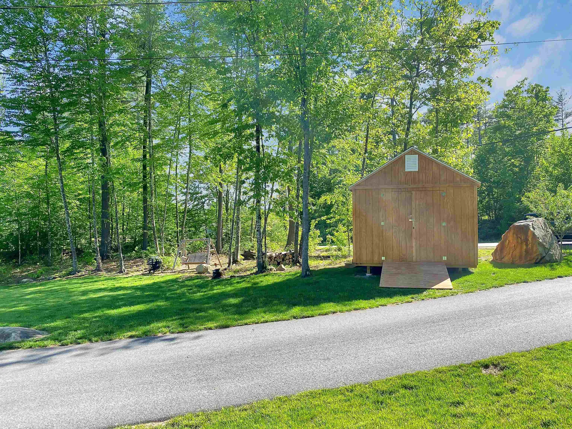 19 Ames Road Brookline NH 03033