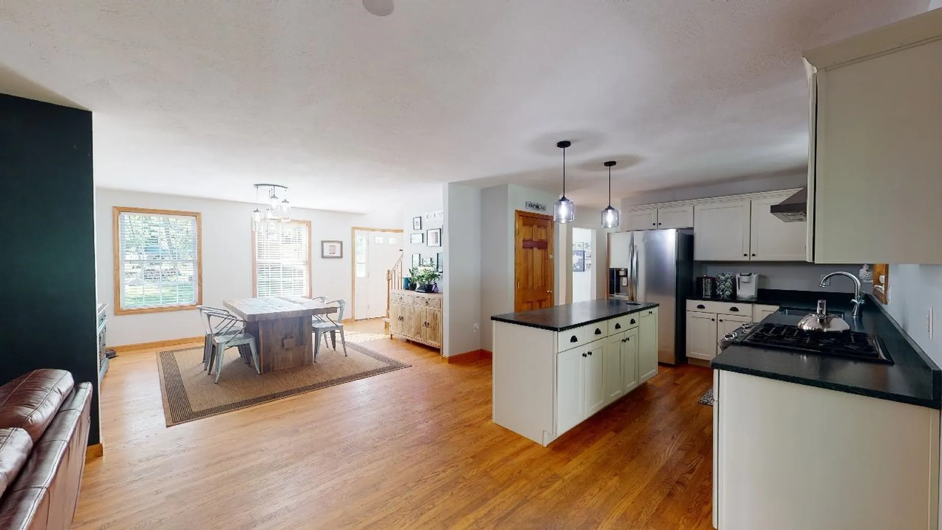 19 Ames Road Brookline NH 03033