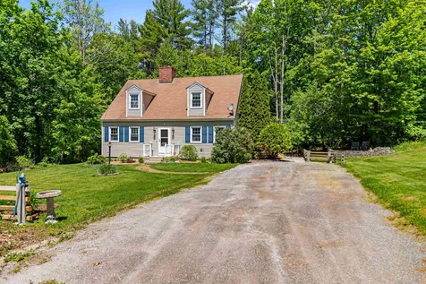 15 Alpine Drive Goffstown NH 03045