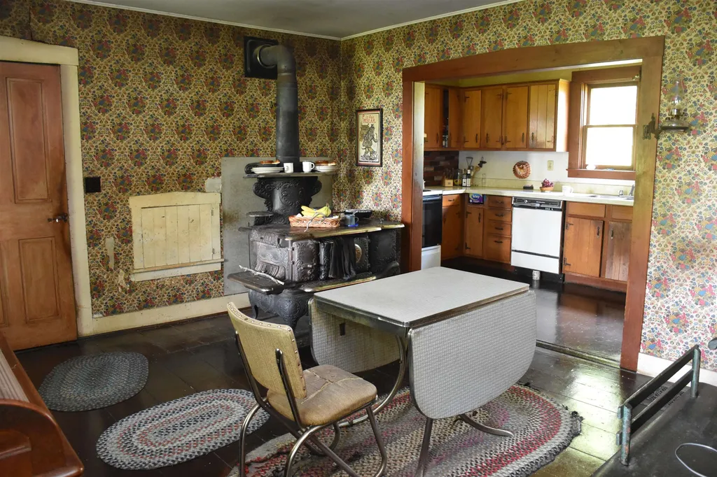 76 Washington Road Barre Town VT 05649