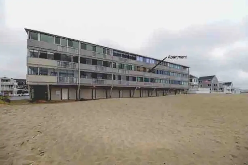 19 Atlantic Avenue Hampton NH 03842