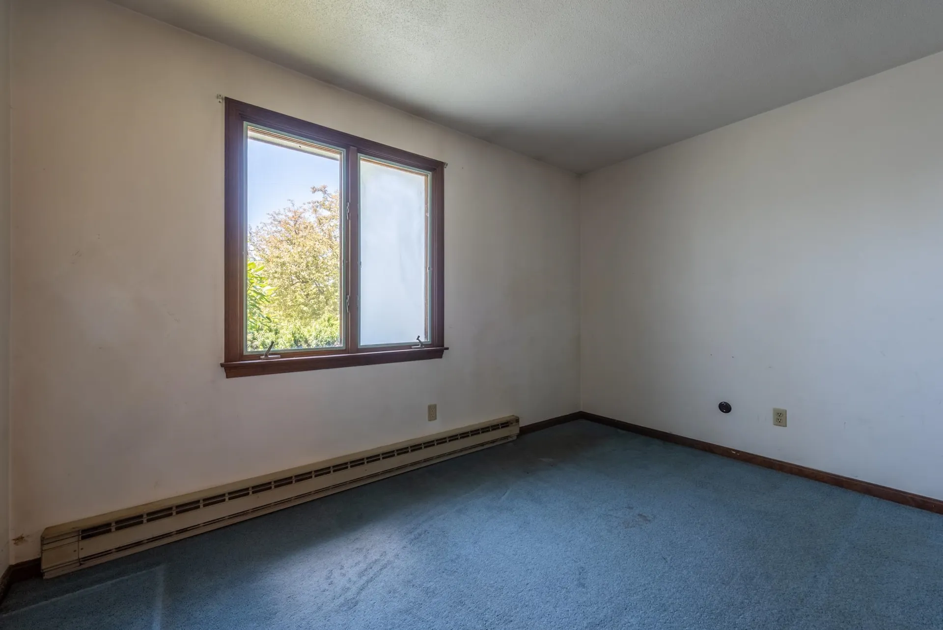 35 Hayes Road New London NH 03257