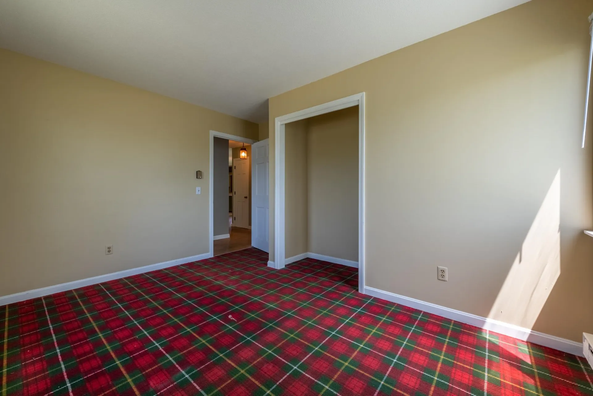 35 Hayes Road New London NH 03257