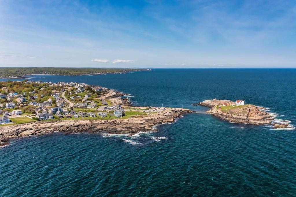 175 Nubble Road York ME 03909