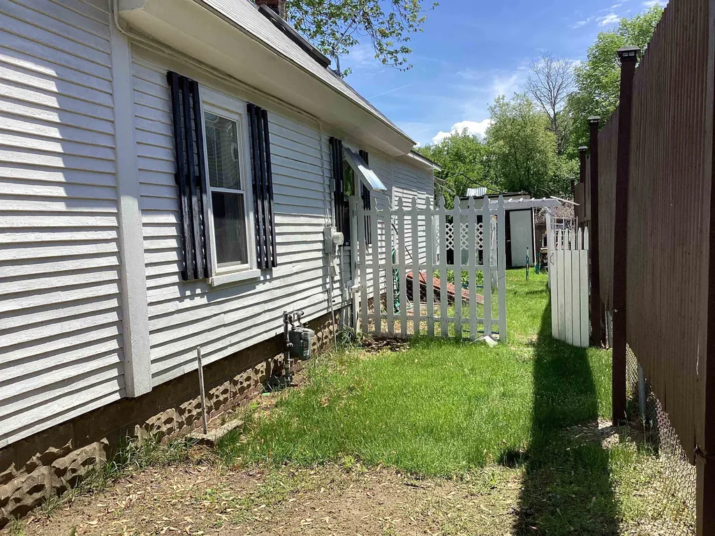94 Pearl Street Keene NH 03431