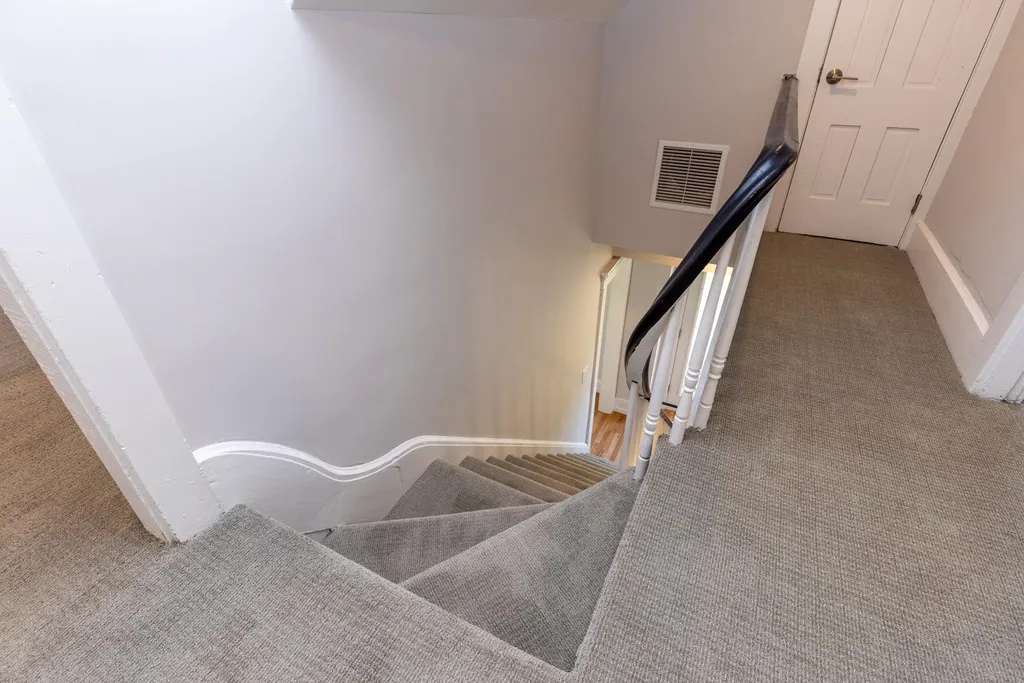 10 Samuel Hanson Avenue Dover NH 03820