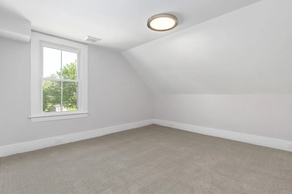 10 Samuel Hanson Avenue Dover NH 03820