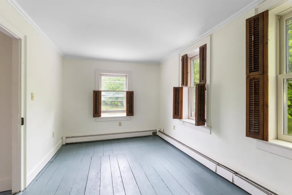 137 Middle Road Salisbury VT 05769