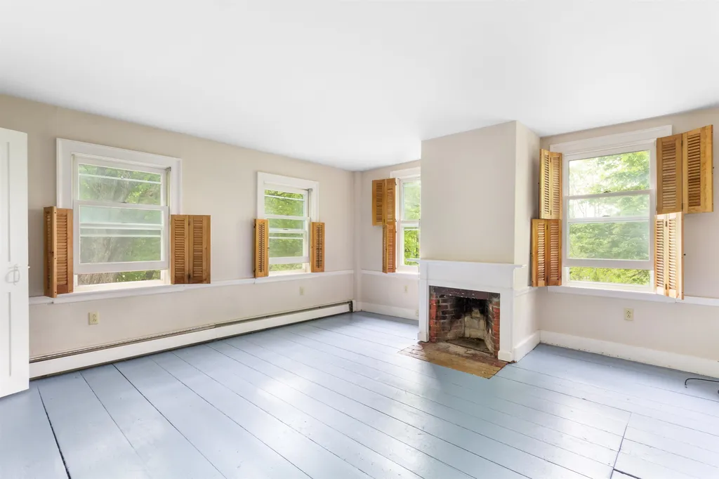 137 Middle Road Salisbury VT 05769