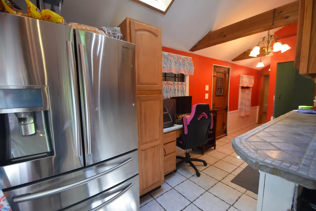 341 Island Pond Road Derry NH 03038