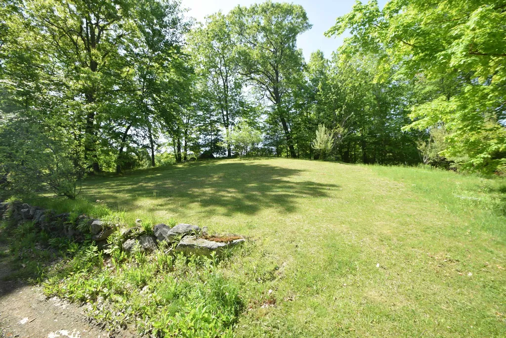 341 Island Pond Road Derry NH 03038