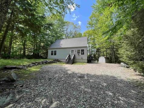 44 New London Drive Webster NH 03303