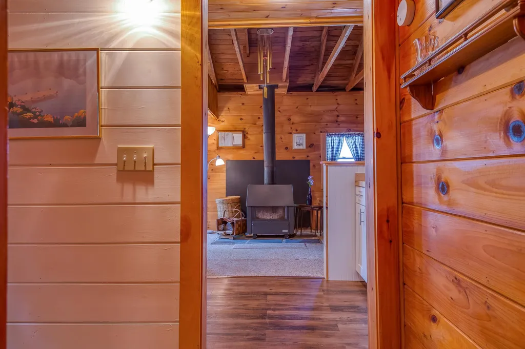 92 Churchill Road Wolfeboro NH 03894