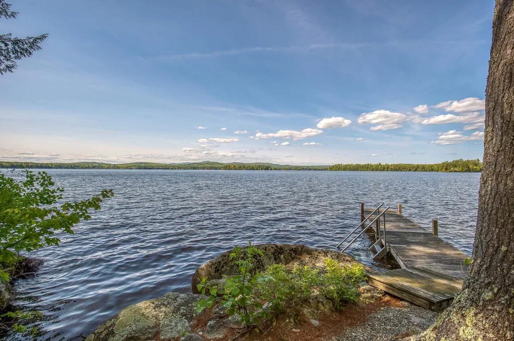 92 Churchill Road Wolfeboro NH 03894