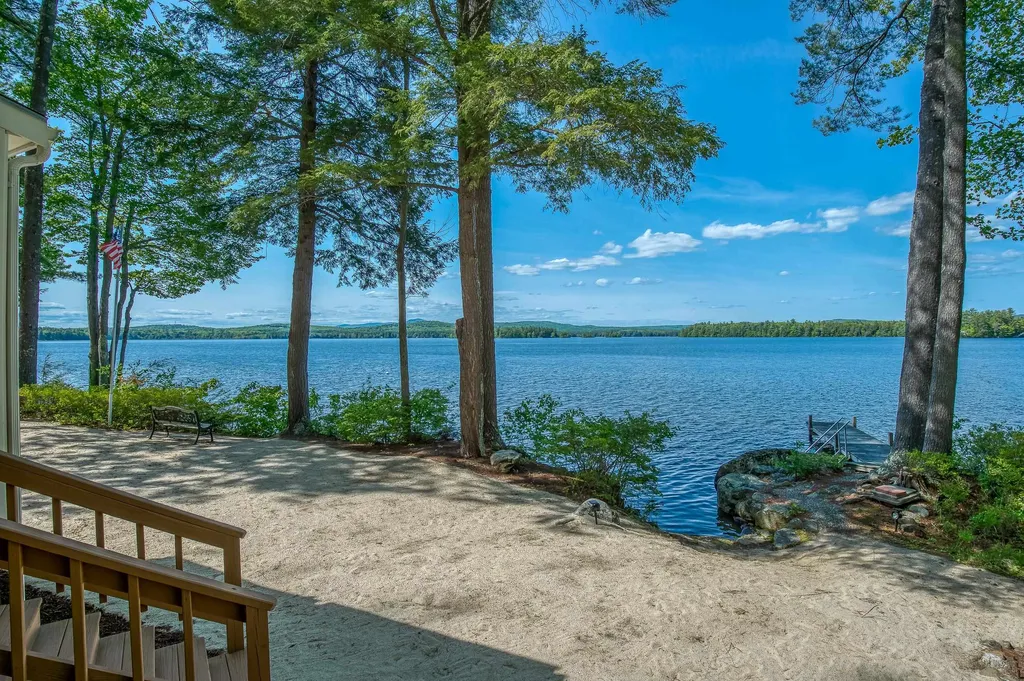 92 Churchill Road Wolfeboro NH 03894