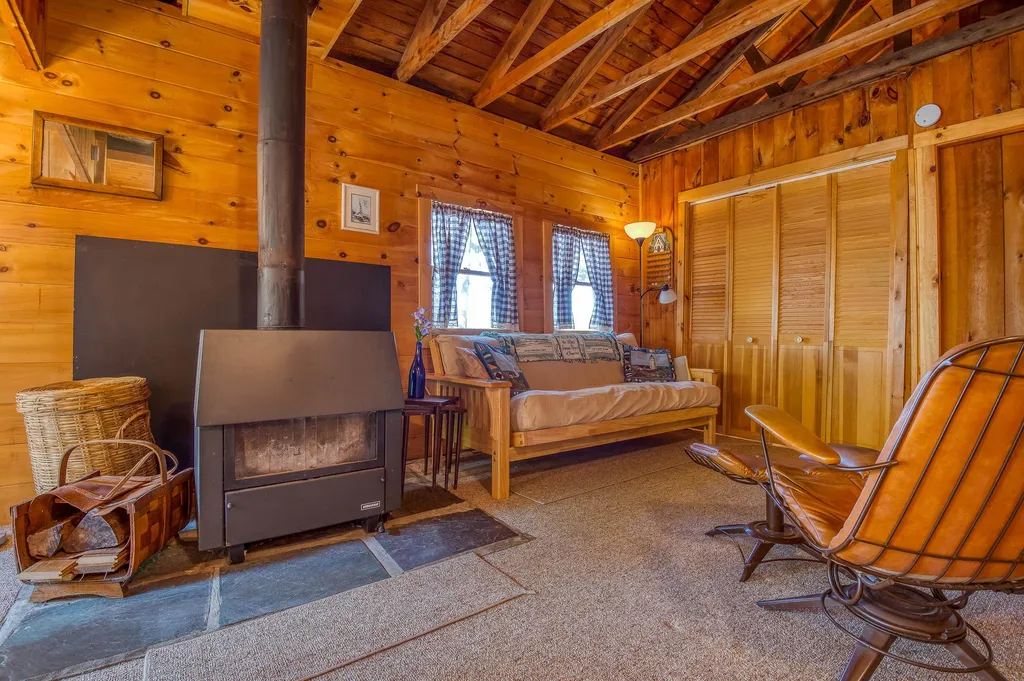 92 Churchill Road Wolfeboro NH 03894
