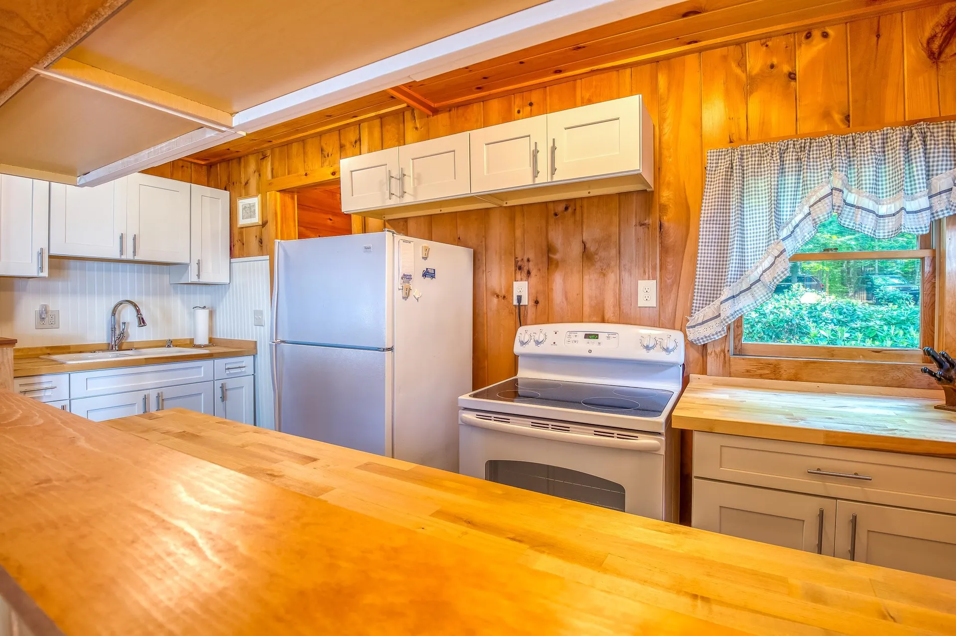 92 Churchill Road Wolfeboro NH 03894