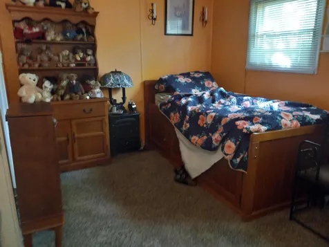 95 Cynthia Circle Seabrook NH 03874