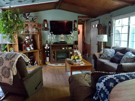 95 Cynthia Circle Seabrook NH 03874