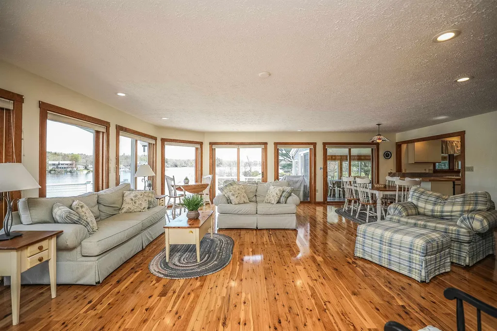 71 Sleepy Hollow Lane Epsom NH 03234