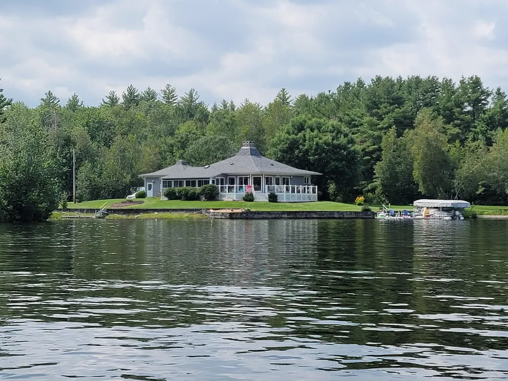 71 Sleepy Hollow Lane Epsom NH 03234