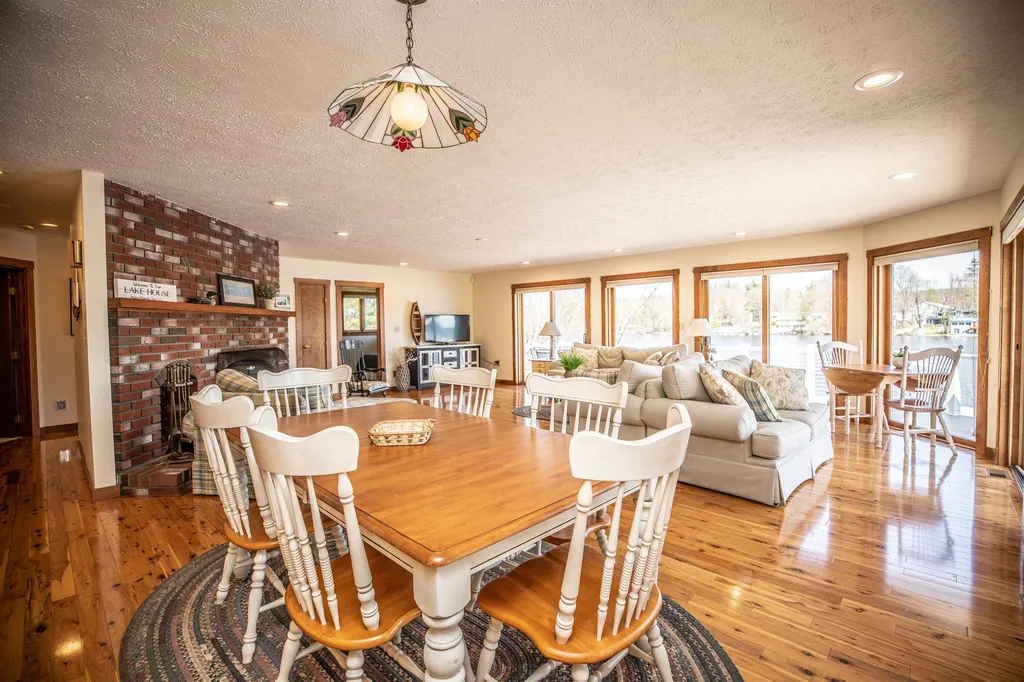 71 Sleepy Hollow Lane Epsom NH 03234