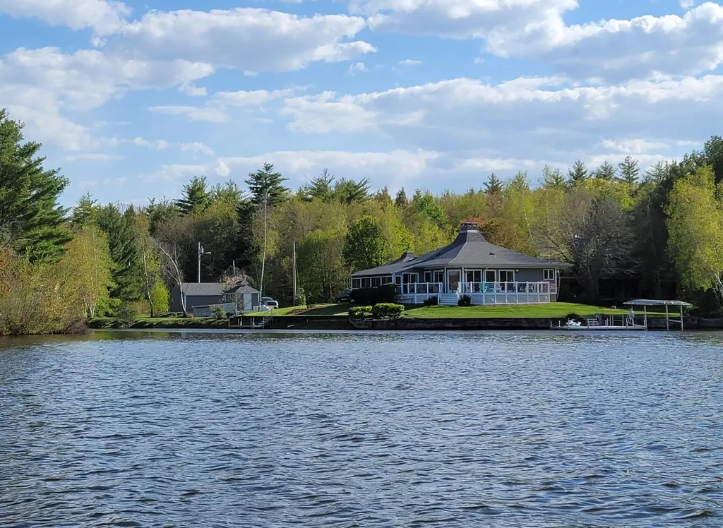 71 Sleepy Hollow Lane Epsom NH 03234