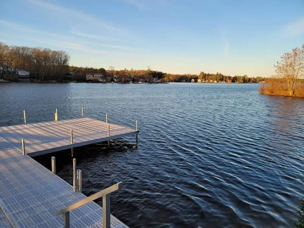 71 Sleepy Hollow Lane Epsom NH 03234