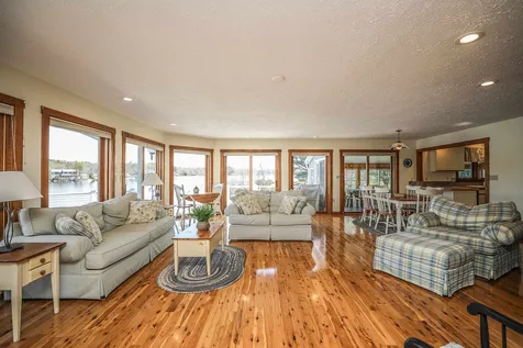71 Sleepy Hollow Lane Epsom NH 03234