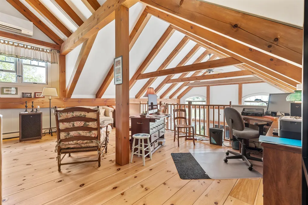14 Longview Drive Newbury NH 03255