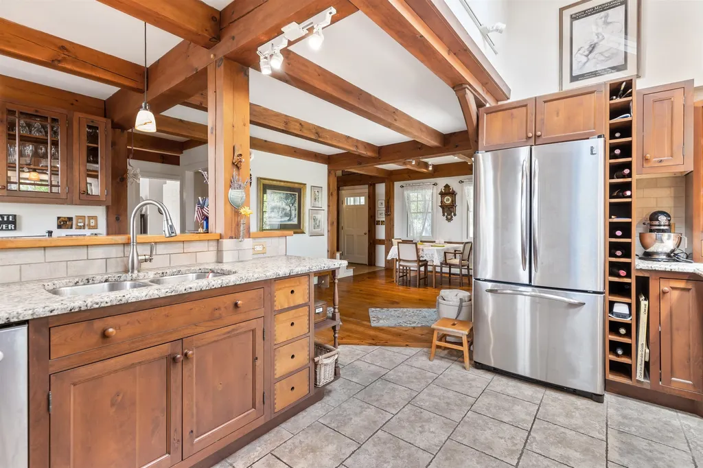 14 Longview Drive Newbury NH 03255