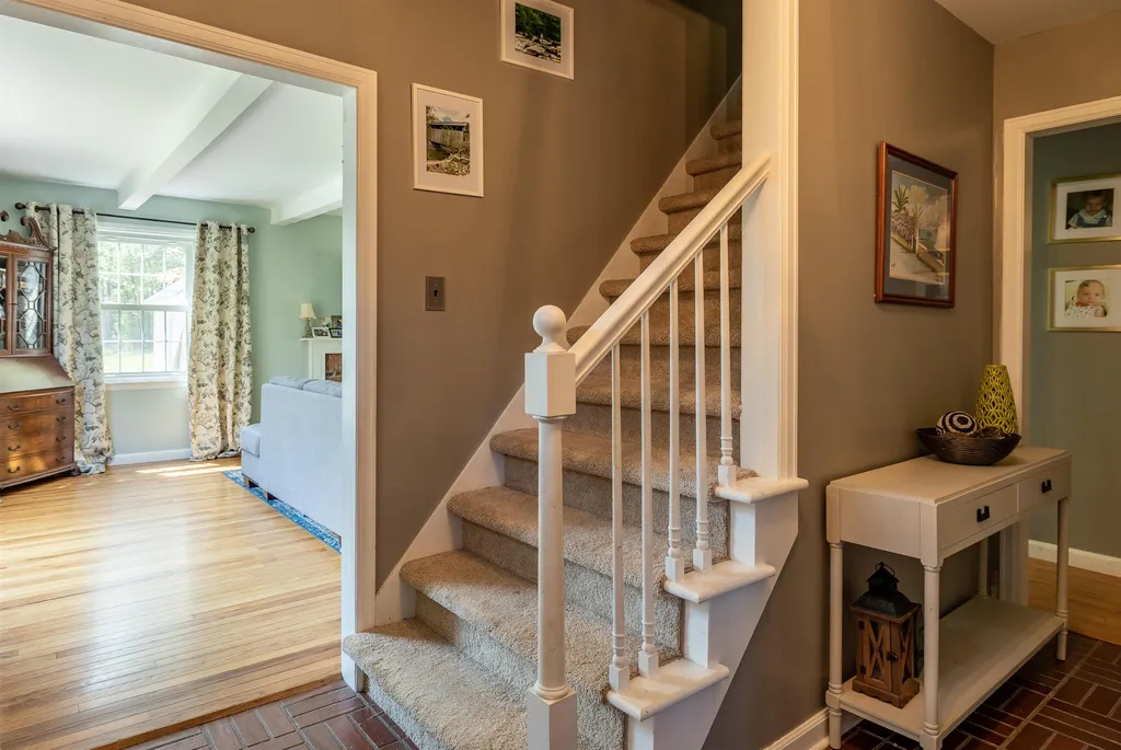546 Spear Street Charlotte VT 05445