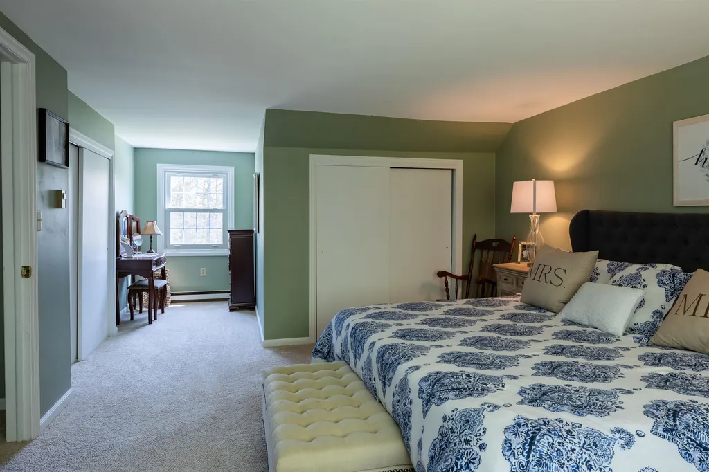 546 Spear Street Charlotte VT 05445