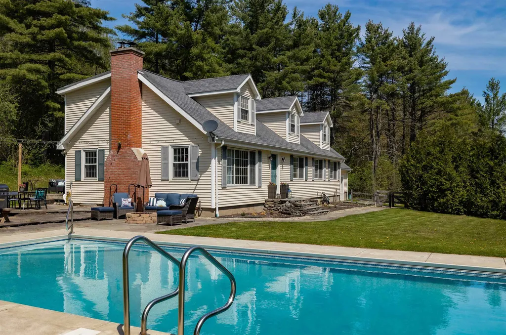 546 Spear Street Charlotte VT 05445