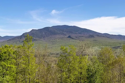 209 Ledgewood Drive Bethlehem NH 03574
