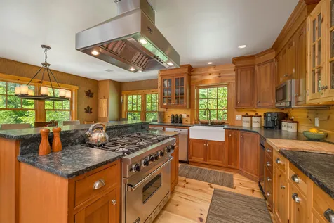 34 Bearfoot Creek Road Bartlett NH 03812