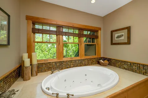 34 Bearfoot Creek Road Bartlett NH 03812