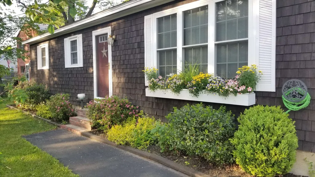 19 Newton Avenue Concord NH 03301