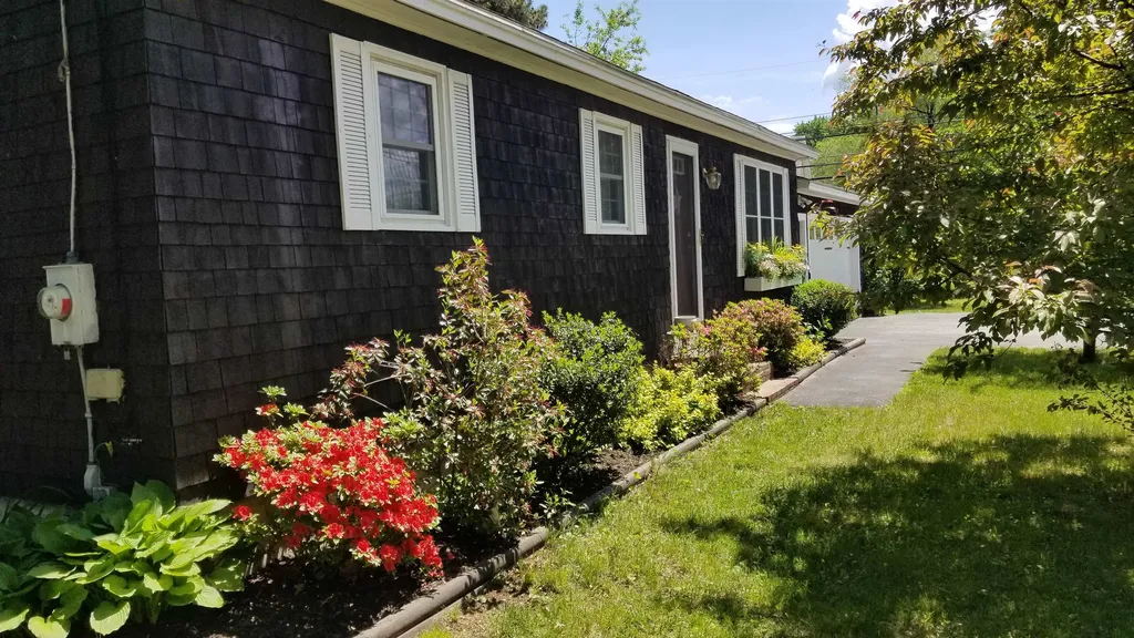 19 Newton Avenue Concord NH 03301