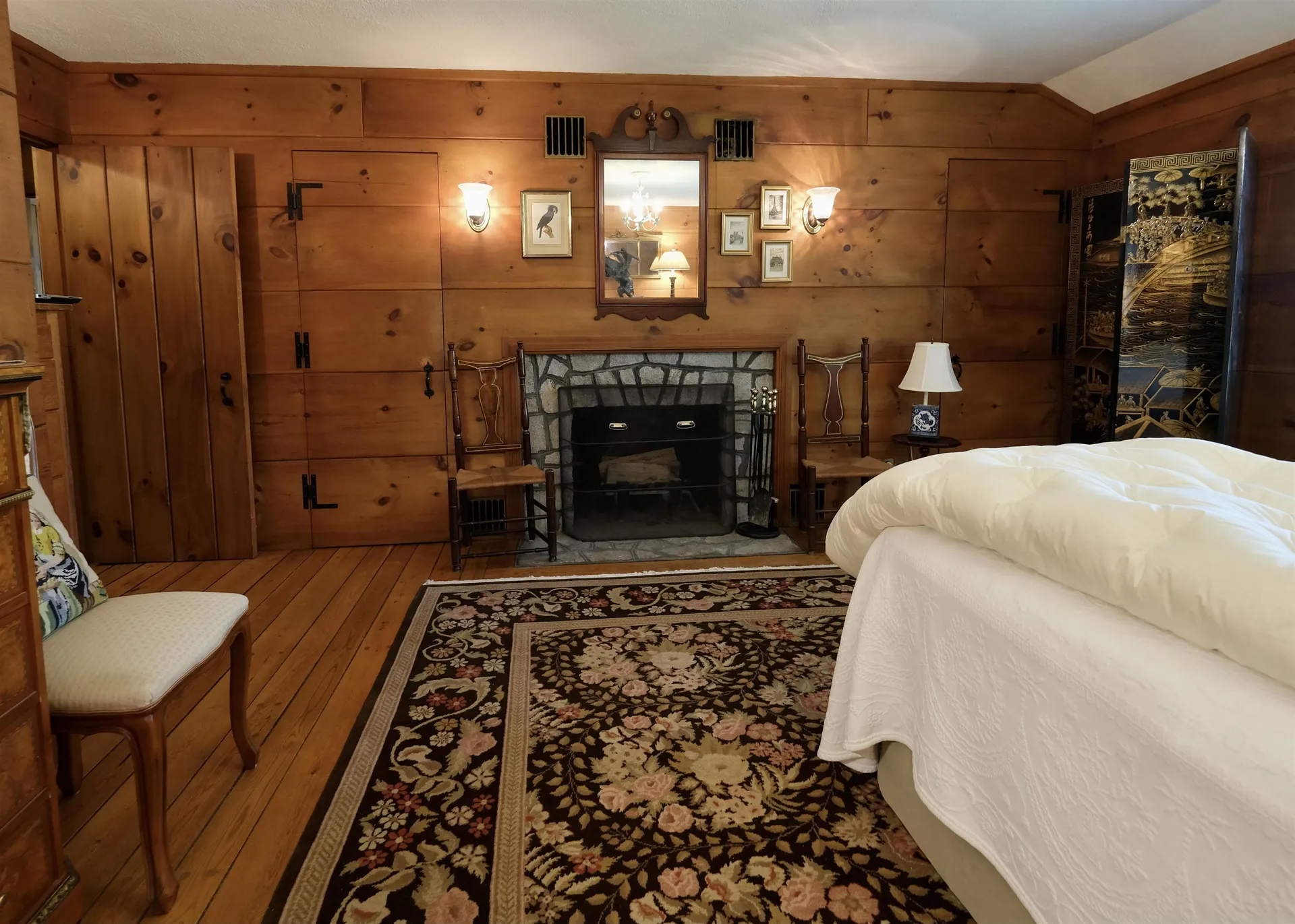 60 Pleasant Street Wolfeboro NH 03894