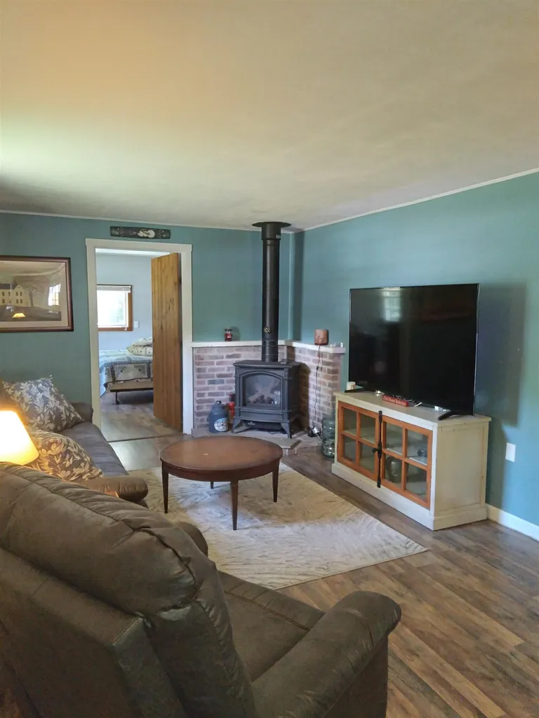 33 Sugar Hill Road Swanzey NH 03446