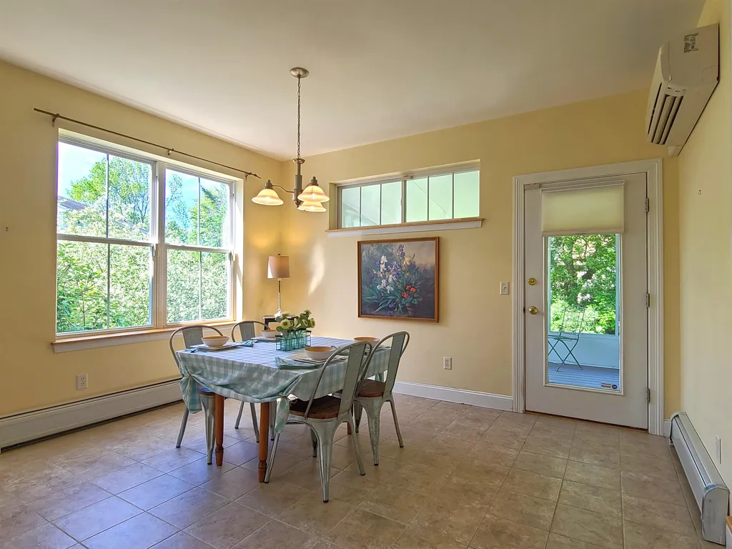 12 Chesapeake Drive Shelburne VT 05482