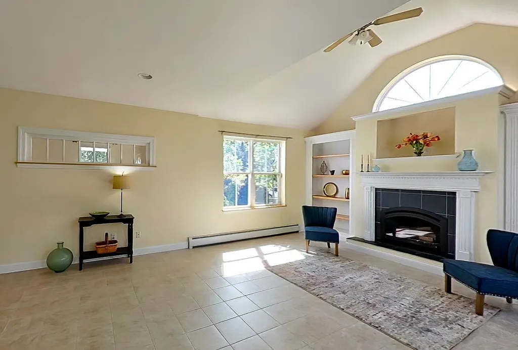 12 Chesapeake Drive Shelburne VT 05482