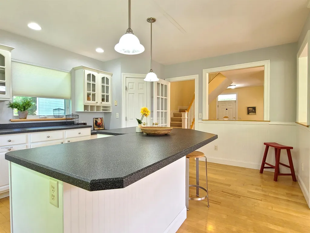 12 Chesapeake Drive Shelburne VT 05482
