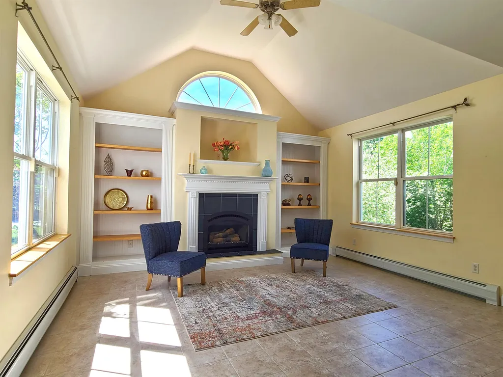 12 Chesapeake Drive Shelburne VT 05482